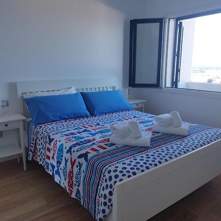 Sky And Sea Apartment Calasetta Buitenkant foto