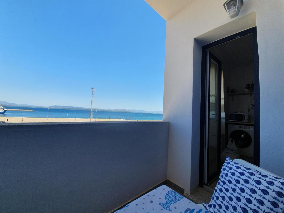 Sky And Sea Apartment Calasetta Buitenkant foto
